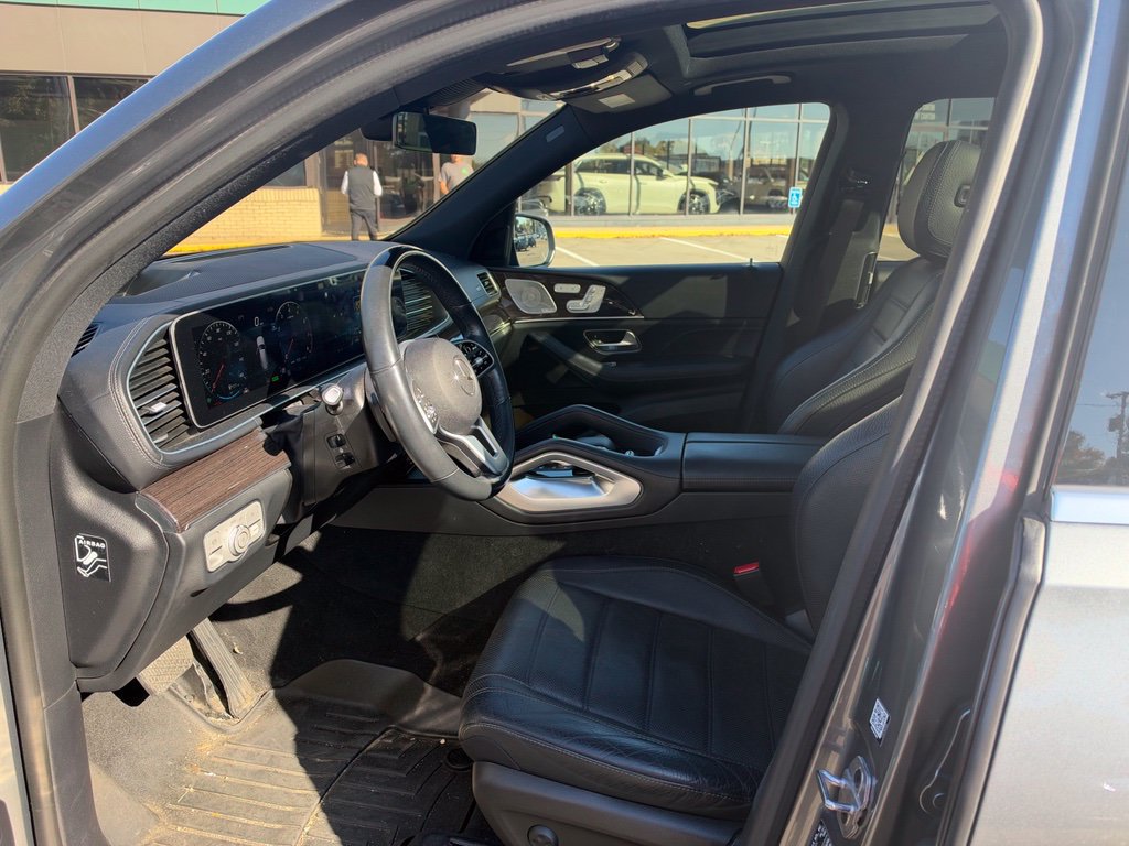 Used 2021 Mercedes-Benz GLS 450 4MATIC image 8