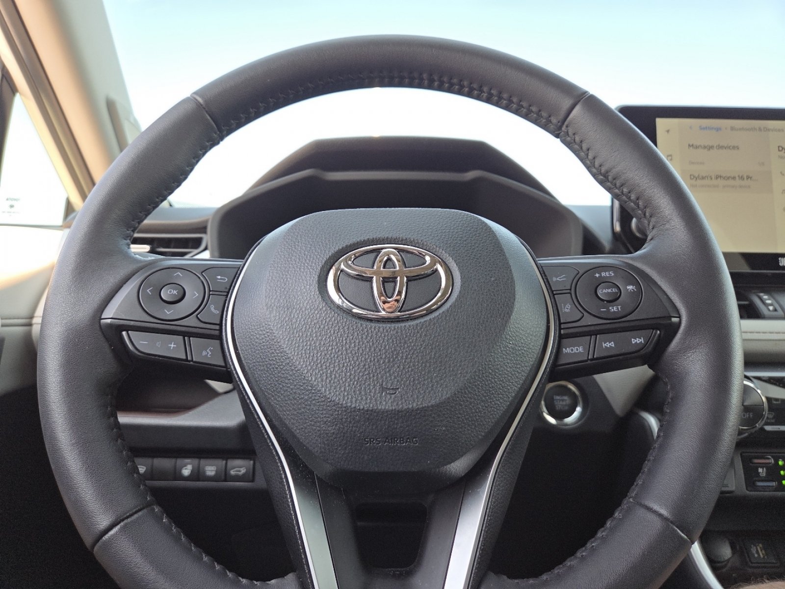 Used 2025 Toyota RAV4 Limited w/ Weather Package AWD/4WD image 26