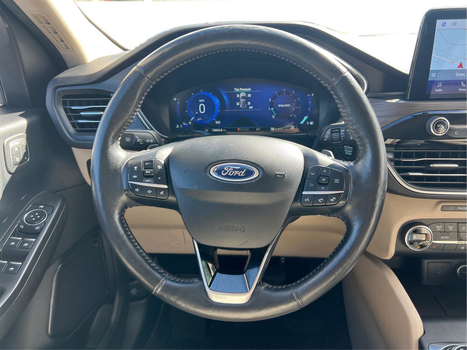 Used 2020 Ford Escape Titanium AWD/4WD image 12