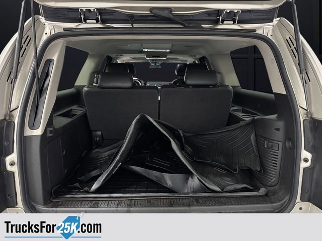 Used 2013 Chevrolet Suburban LTZ image 17