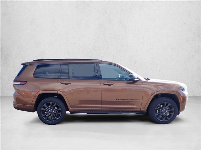 New 2026 Jeep Grand Cherokee L Limited AWD/4WD image 5