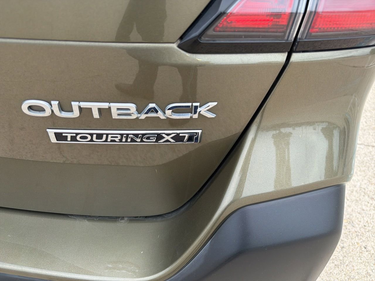 Used 2024 Subaru Outback Touring XT AWD/4WD image 5