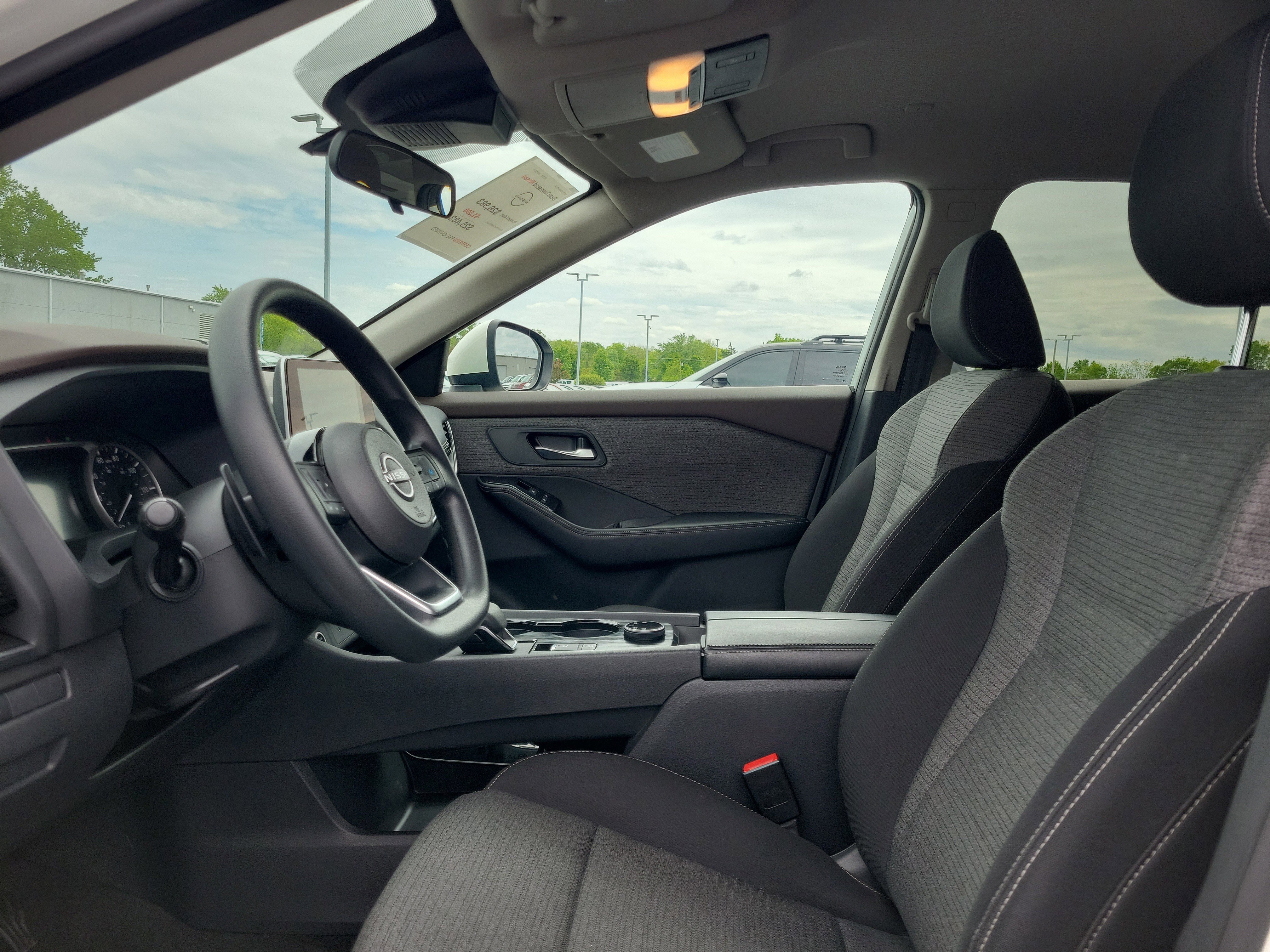 Certified 2023 Nissan Rogue SV AWD/4WD image 15