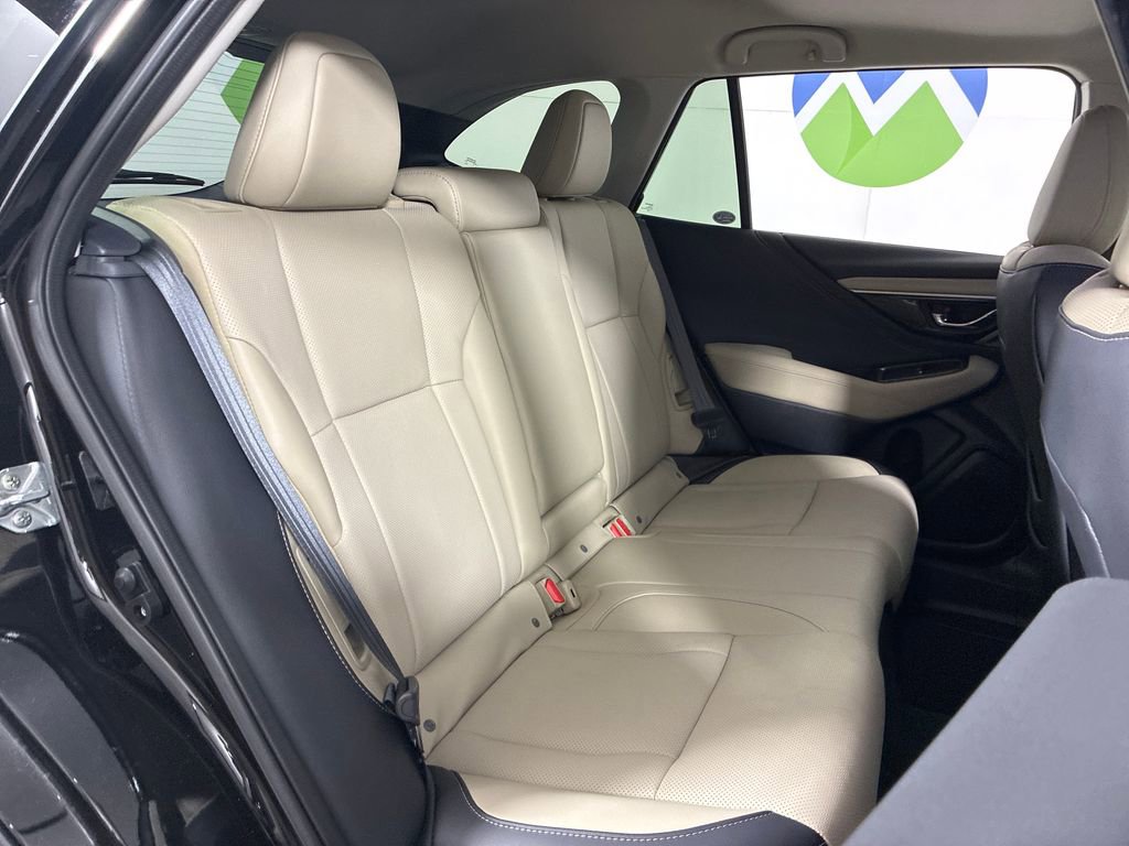 Certified 2025 Subaru Outback Limited image 32
