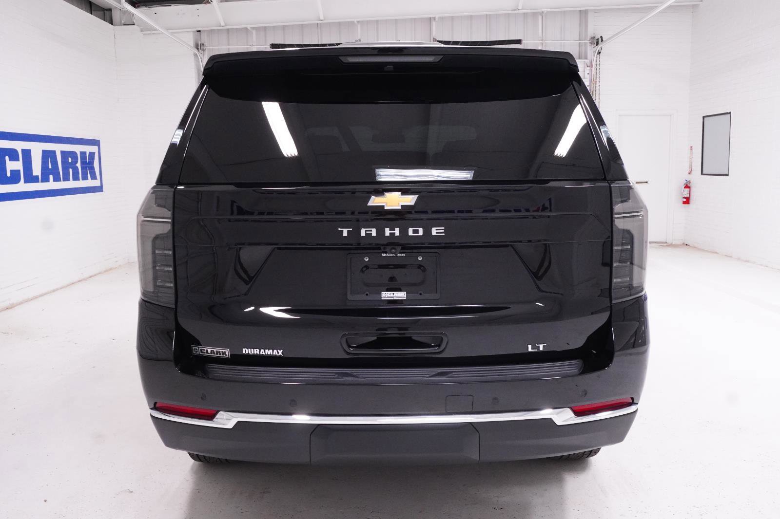 Used 2025 Chevrolet Tahoe LT w/ Comfort Package AWD/4WD image 6