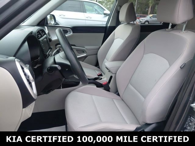 Used 2025 Kia Soul LX image 20