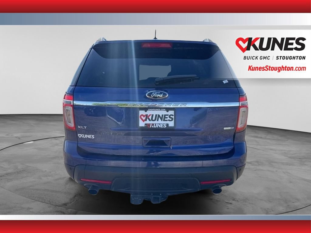 Used 2015 Ford Explorer XLT AWD/4WD image 8