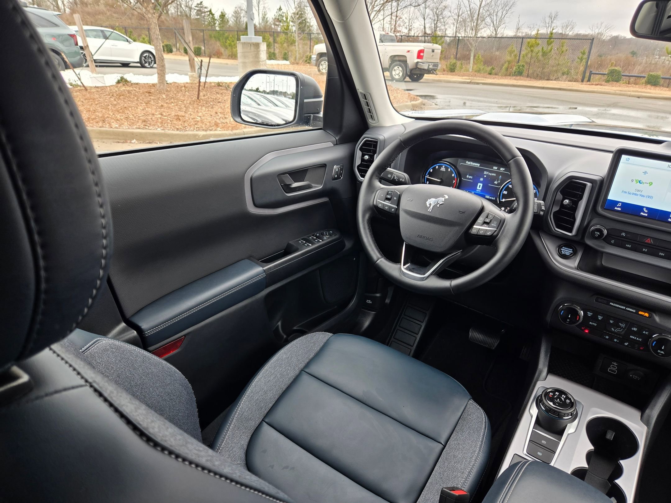 Used 2024 Ford Bronco Sport Outer Banks image 9