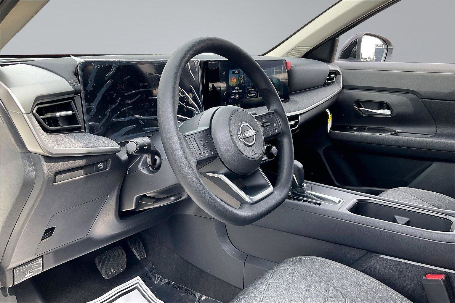 New 2026 Nissan Kicks SV FWD image 7