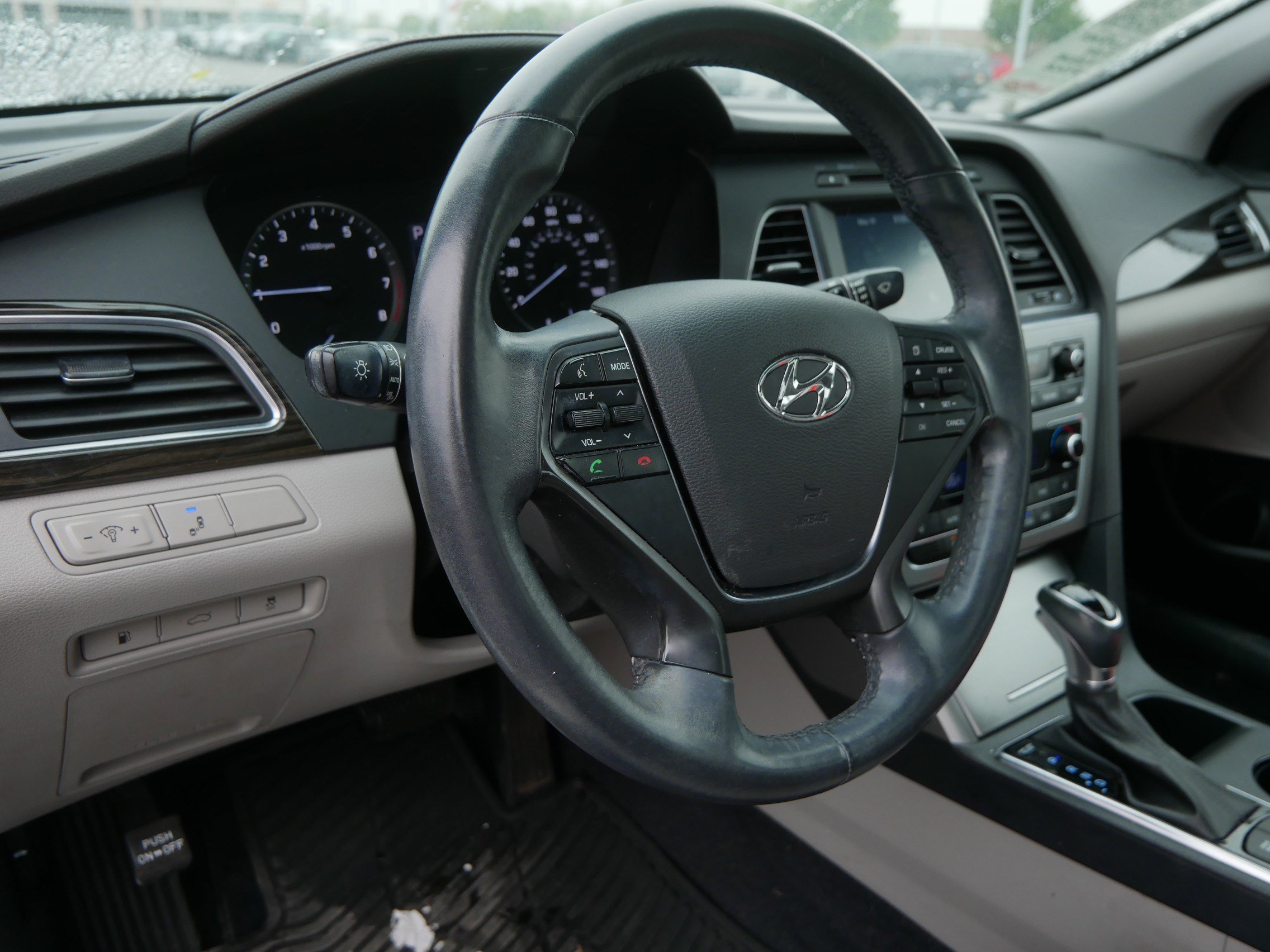 Used 2017 Hyundai Sonata Limited FWD image 20