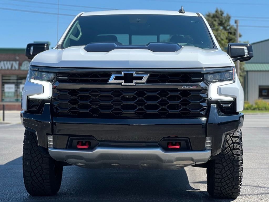 Used 2023 Chevrolet Silverado 1500 ZR2 w/ Technology Package image 7