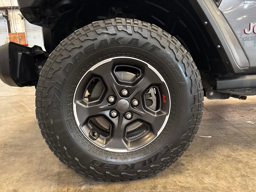 Used 2022 Jeep Gladiator Rubicon w/ Cold Weather Group image 15