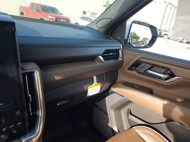 New 2026 GMC Yukon XL Denali Ultimate w/ LPO, Illumination Package AWD/4WD image 25