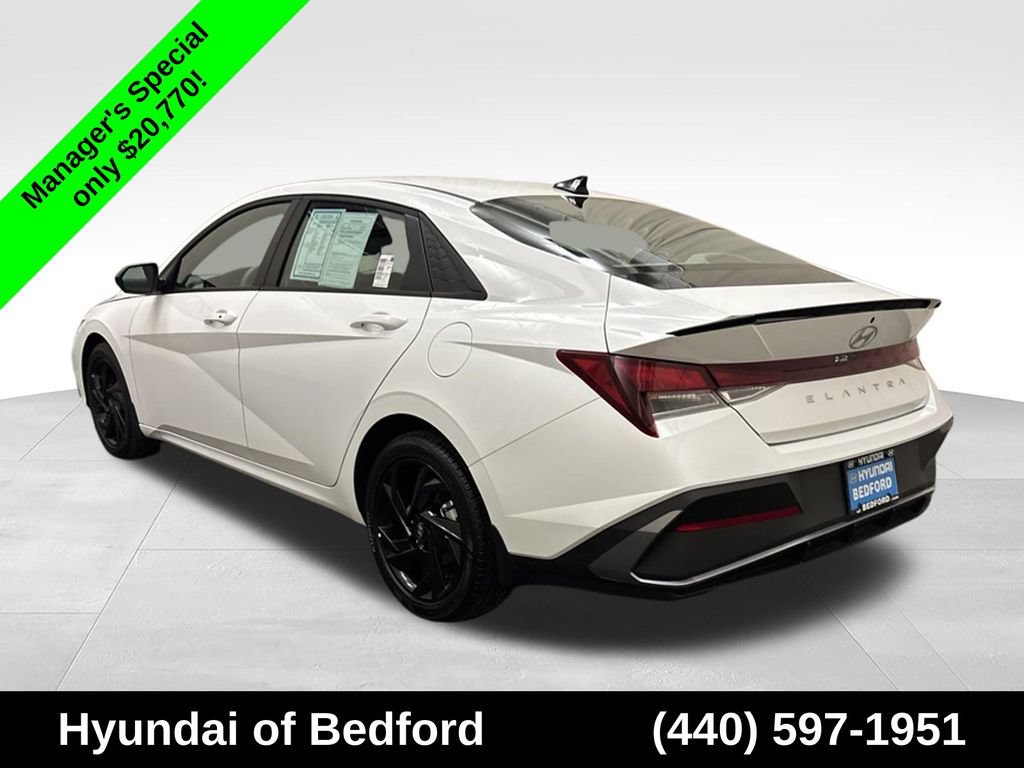 Certified 2026 Hyundai Elantra Sport FWD image 8