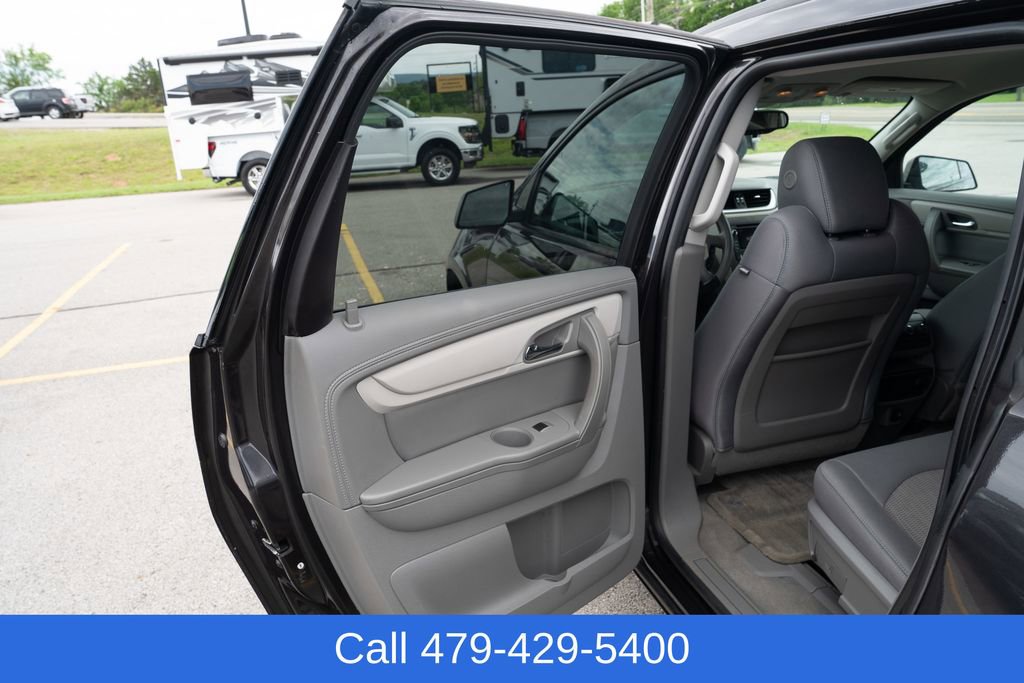 Used 2017 Chevrolet Traverse LS AWD/4WD image 13