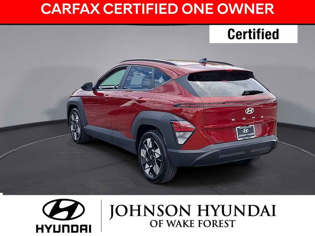 Certified 2025 Hyundai Kona SEL FWD image 2