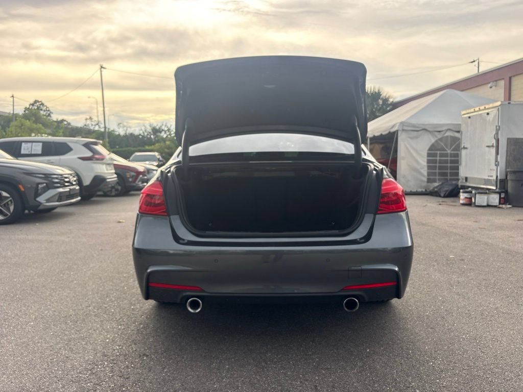 Used 2018 BMW 340i xDrive Sedan AWD/4WD image 14