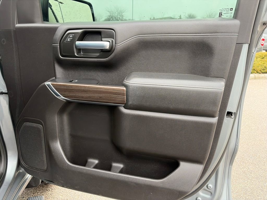 Used 2020 Chevrolet Silverado 1500 LT w/ All-Star Edition image 11