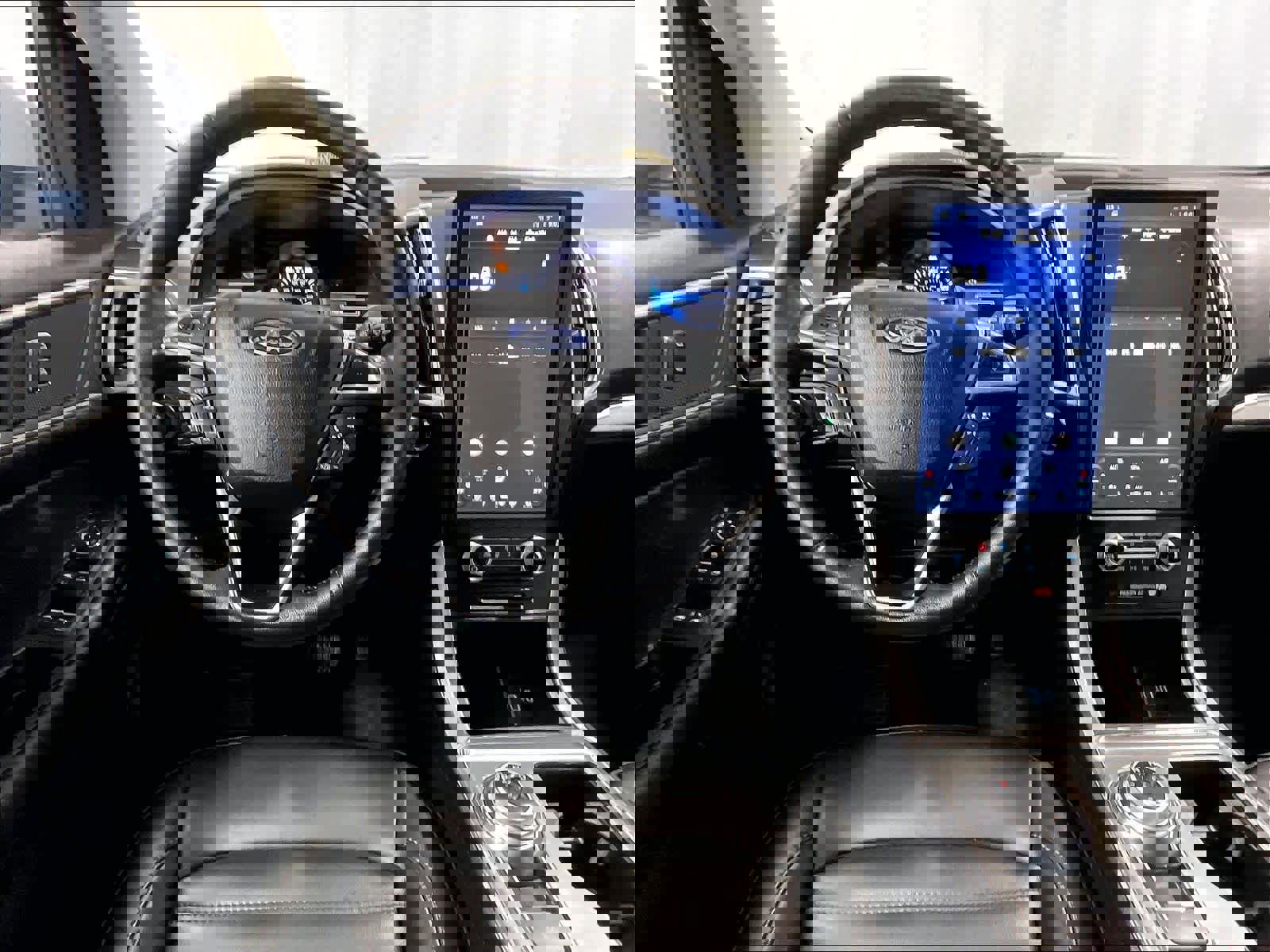 Used 2022 Ford Edge SEL w/ Convenience Package image 17