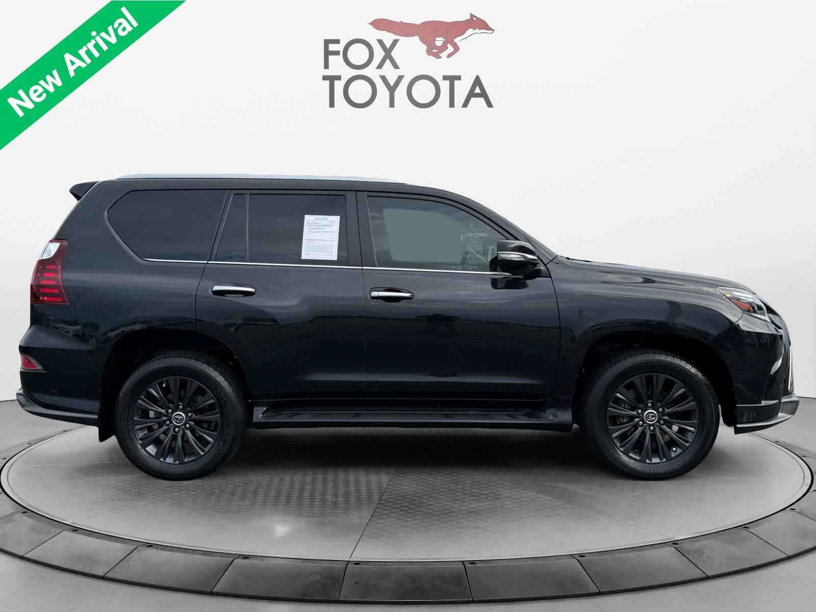 Used 2022 Lexus GX 460 Premium w/ Accessory Package AWD/4WD image 7