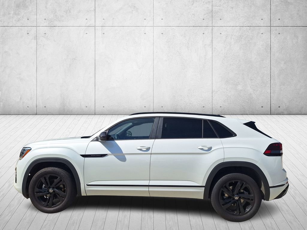 Used 2025 Volkswagen Atlas Cross Sport SEL R-Line image 9