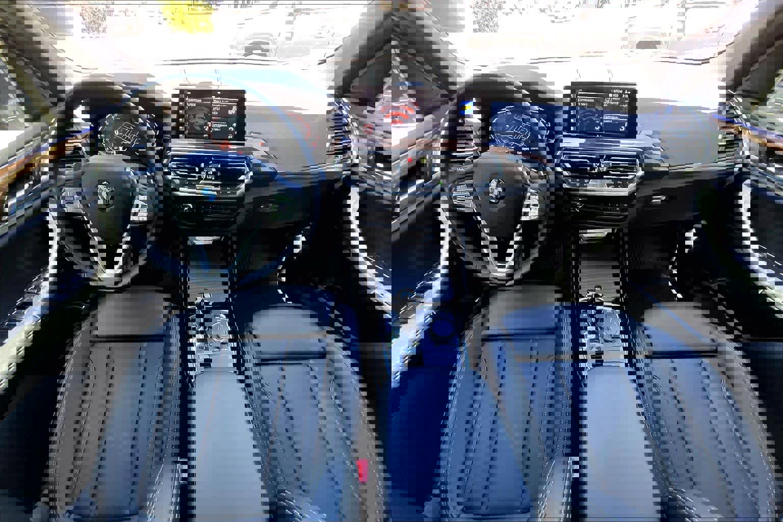 Used 2024 BMW X3 sDrive30i w/ Convenience Package RWD image 16