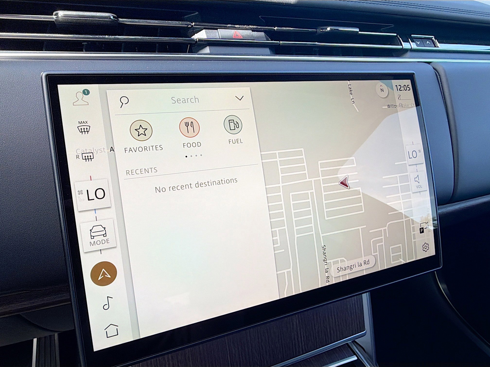 New 2026 Land Rover Range Rover SE image 33