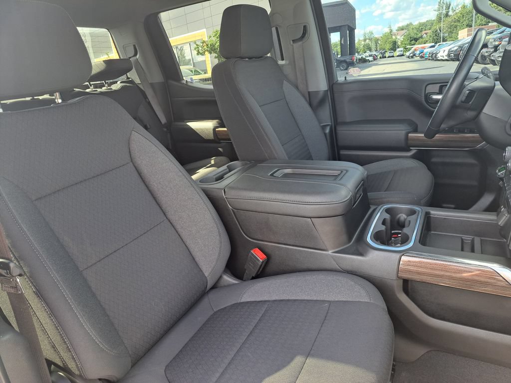 Used 2022 Chevrolet Silverado 1500 LT Trail Boss w/ Bed Protection Package AWD/4WD image 31