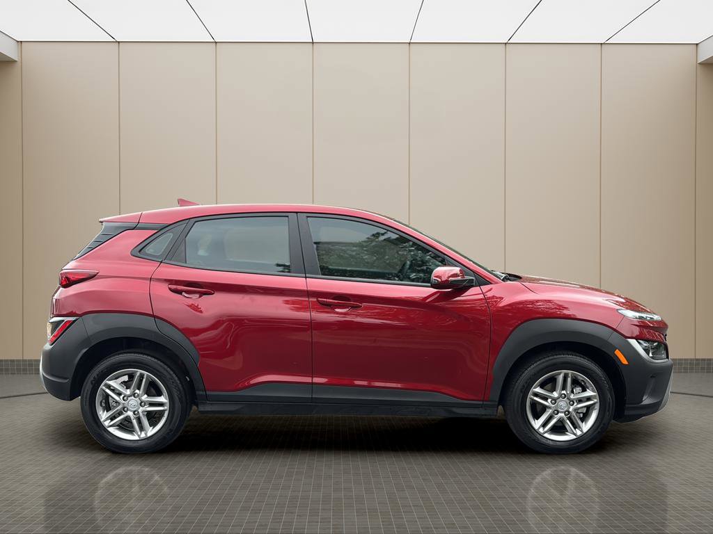 Certified 2023 Hyundai Kona SE FWD image 6