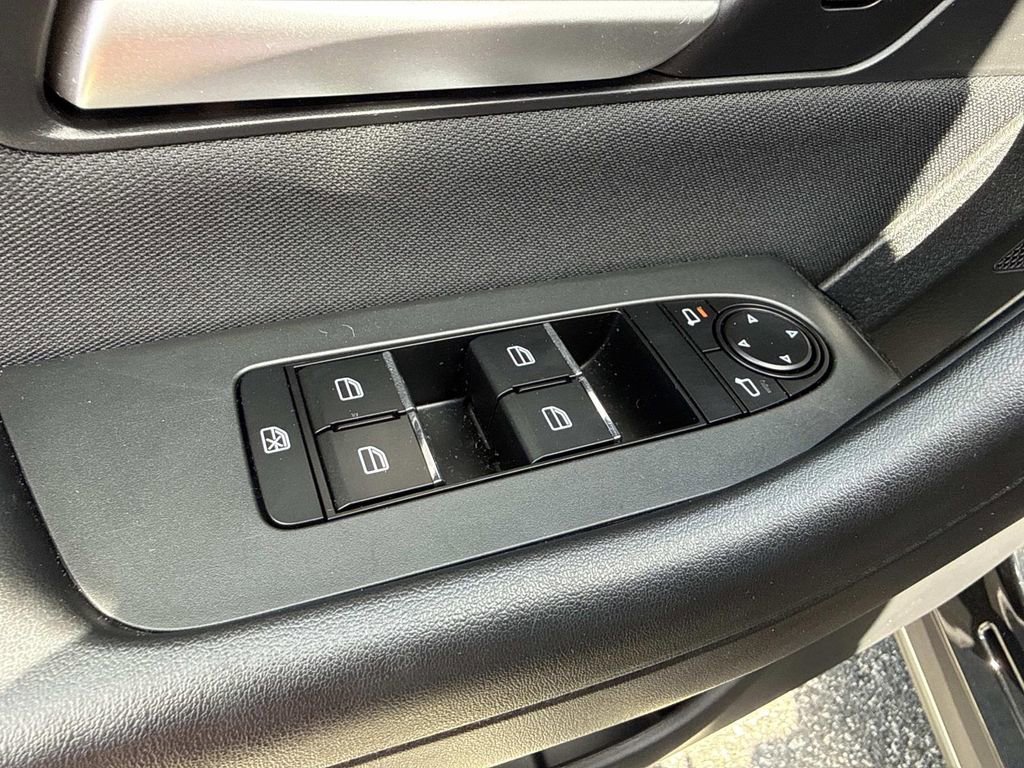 Used 2025 MAZDA CX-90 3.3 Turbo w/ Select Package image 28