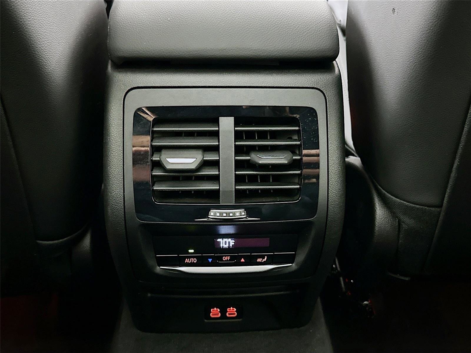 Used 2023 BMW X4 xDrive30i w/ Premium Package image 26