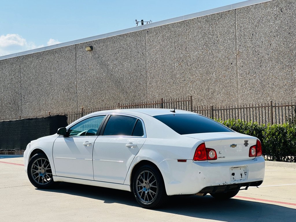 Used 2011 Chevrolet Malibu LS w/ LPO, Convenience Package FWD image 6