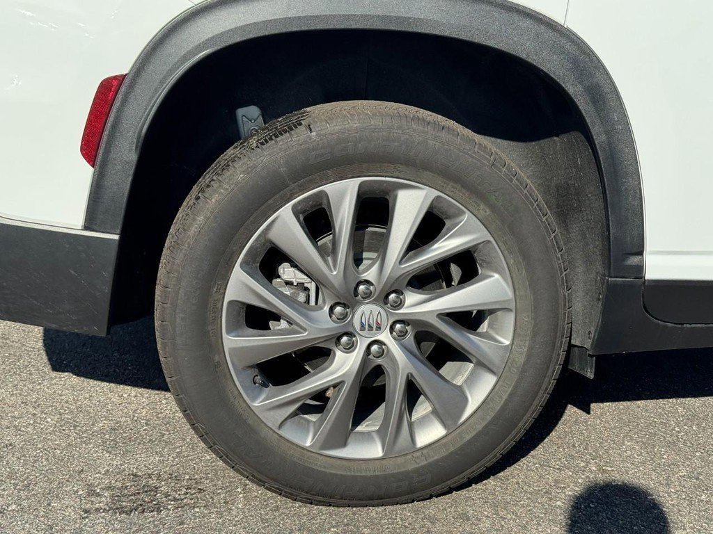 New 2026 Buick Enclave Preferred w/ Power Package image 4