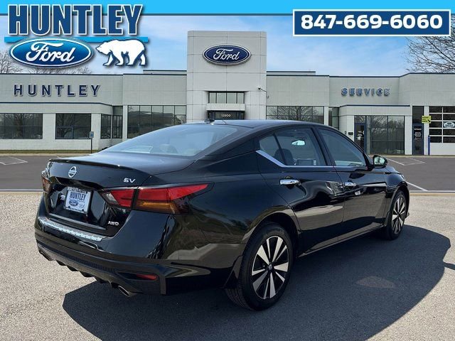 Used 2022 Nissan Altima 2.5 SV w/ SV Premium Package image 5