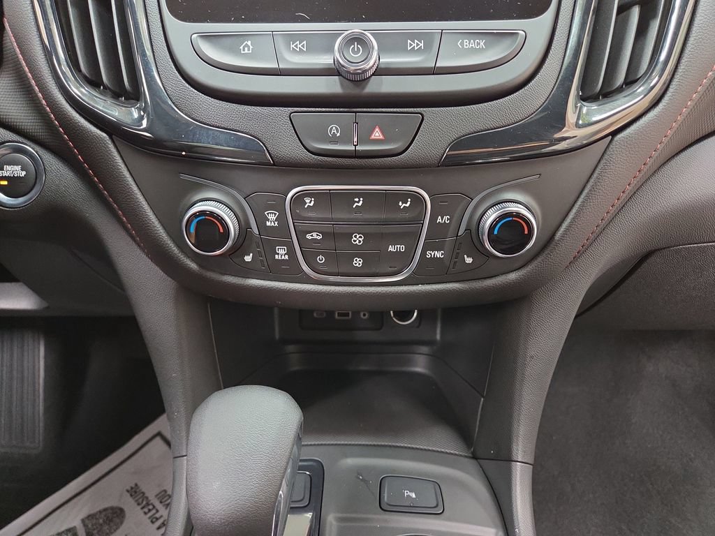 Certified 2023 Chevrolet Equinox RS AWD/4WD image 17