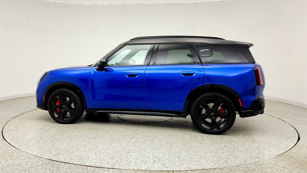 Used 2025 MINI Cooper Countryman John Cooper Works w/ Comfort Package Max AWD/4WD image 8