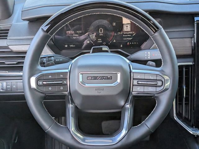 Used 2025 GMC Acadia Denali w/ Super Cruise Package image 11