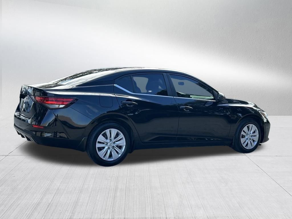Used 2020 Nissan Sentra S image 5