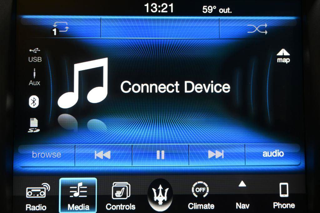 Used 2017 Maserati Levante image 23