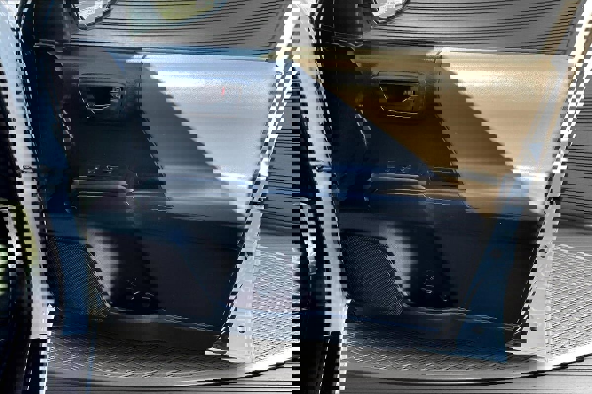 Used 2016 Toyota Tacoma SR image 23