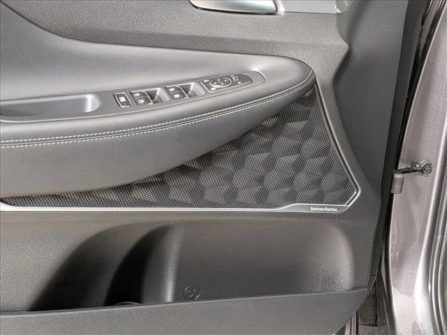 Used 2022 Hyundai Santa Fe SEL Premium image 13