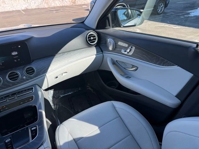 Used 2021 Mercedes-Benz E 450 4MATIC All-Terrain Wagon image 33
