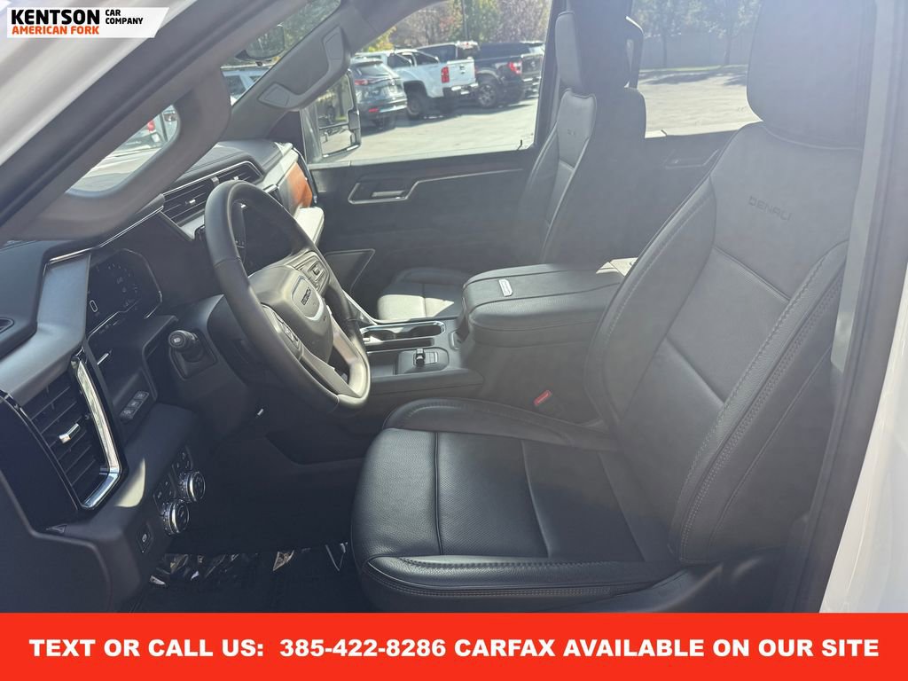 Used 2025 GMC Sierra 3500 Denali w/ Denali Reserve Package image 36