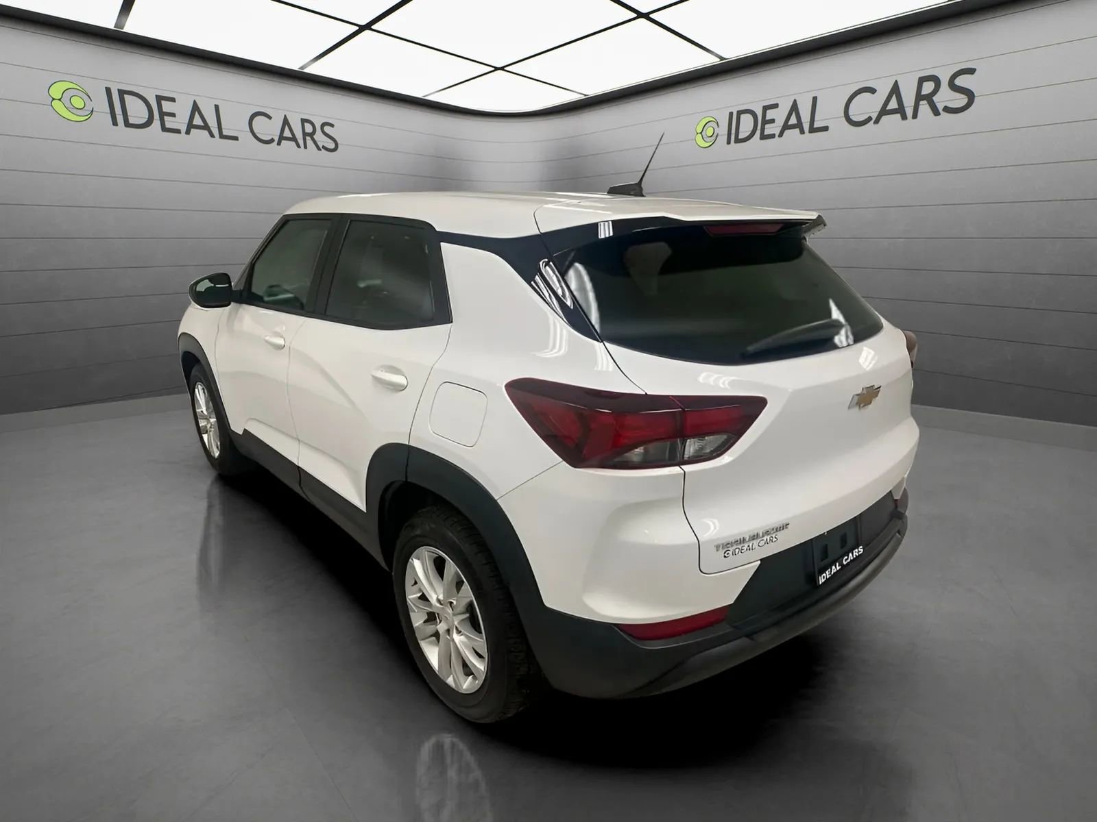 Used 2021 Chevrolet TrailBlazer LS FWD image 7