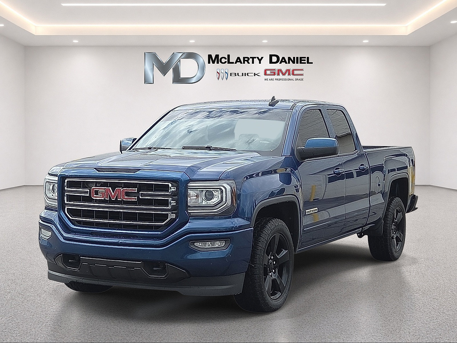 Certified 2017 GMC Sierra 1500 2WD Double Cab w/ Elevation Edition image 3