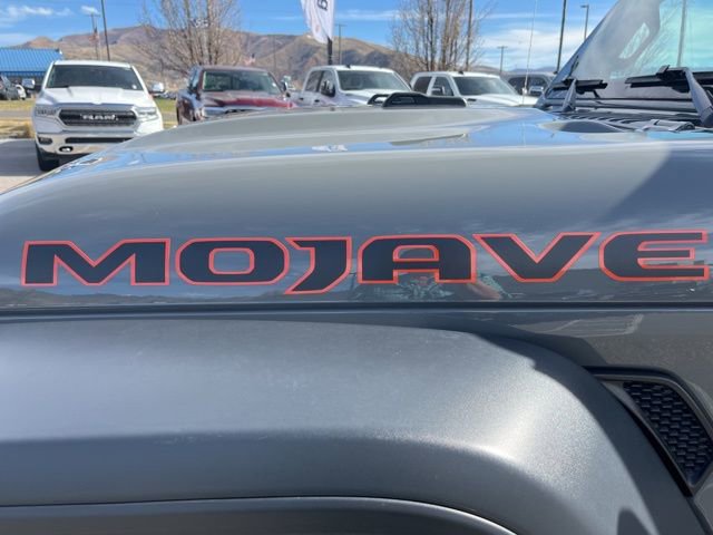 Used 2023 Jeep Gladiator Mojave w/ Cold Weather Group image 10