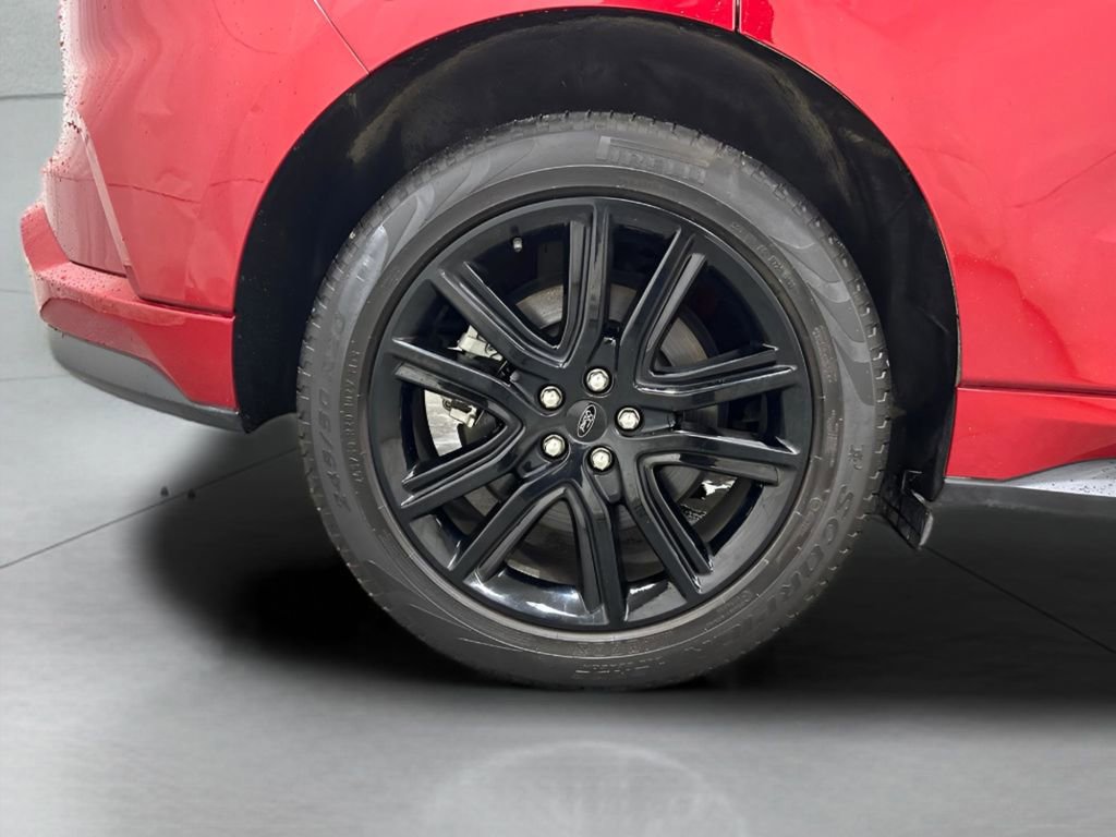 Certified 2022 Ford Edge ST-Line image 10