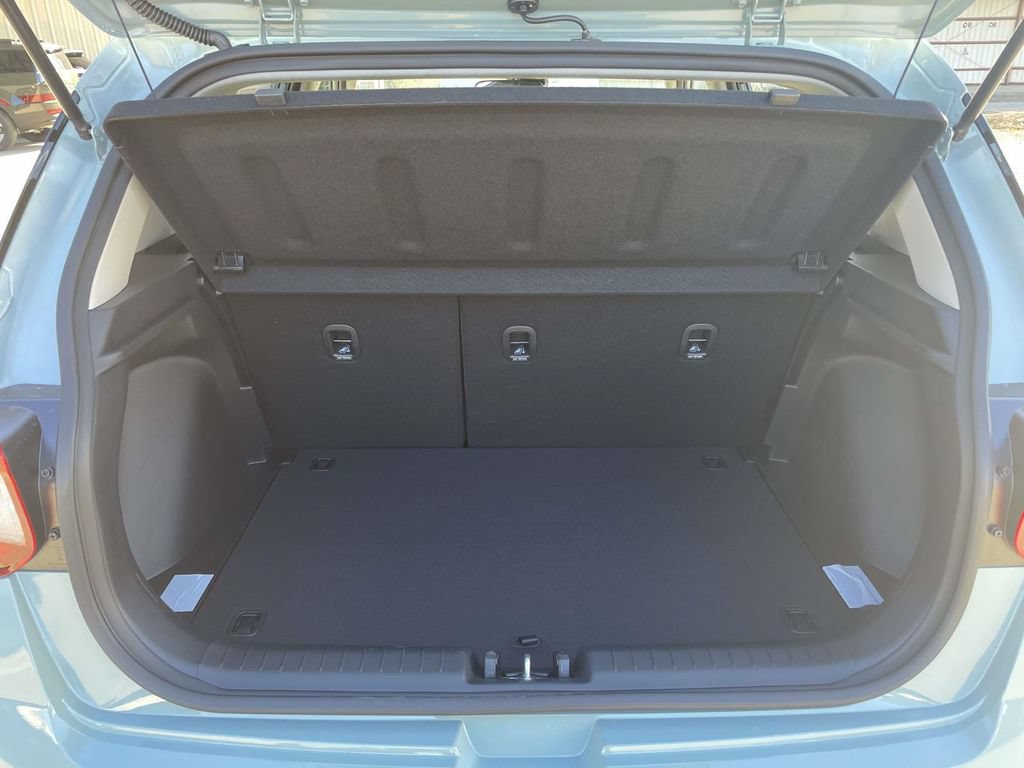 New 2026 Hyundai Venue SEL FWD image 8
