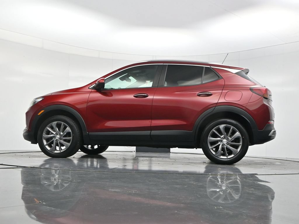 Used 2022 Buick Encore GX Select w/ Advanced Technology Package AWD/4WD image 52