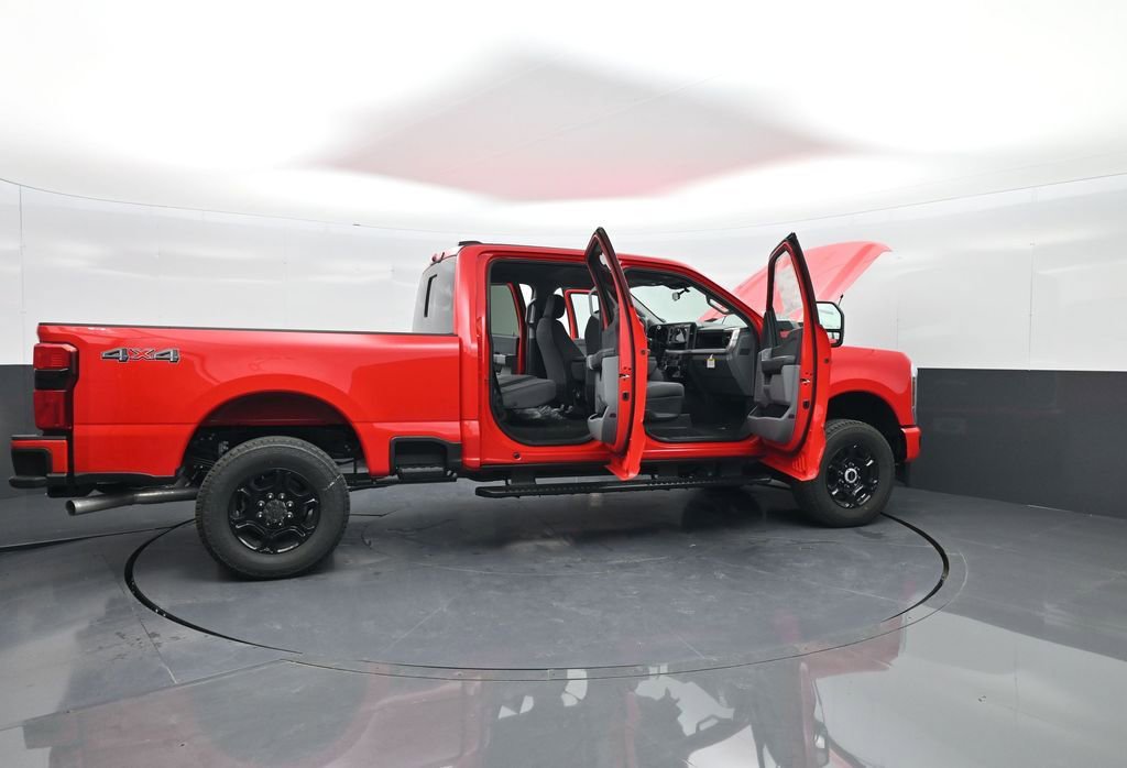 New 2026 Ford F350 4x4 Crew Cab Super Duty image 62